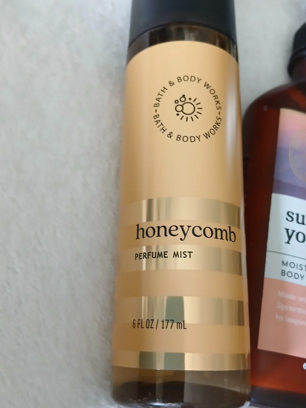 Bath & Body Works - Honeycomb Spray & Sunrise Yoga Moisturizing Lotion